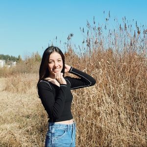 Meet your Posher, Val